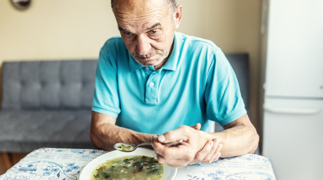 Mi köze a fecskefaroknak a Parkinson-kórhoz?