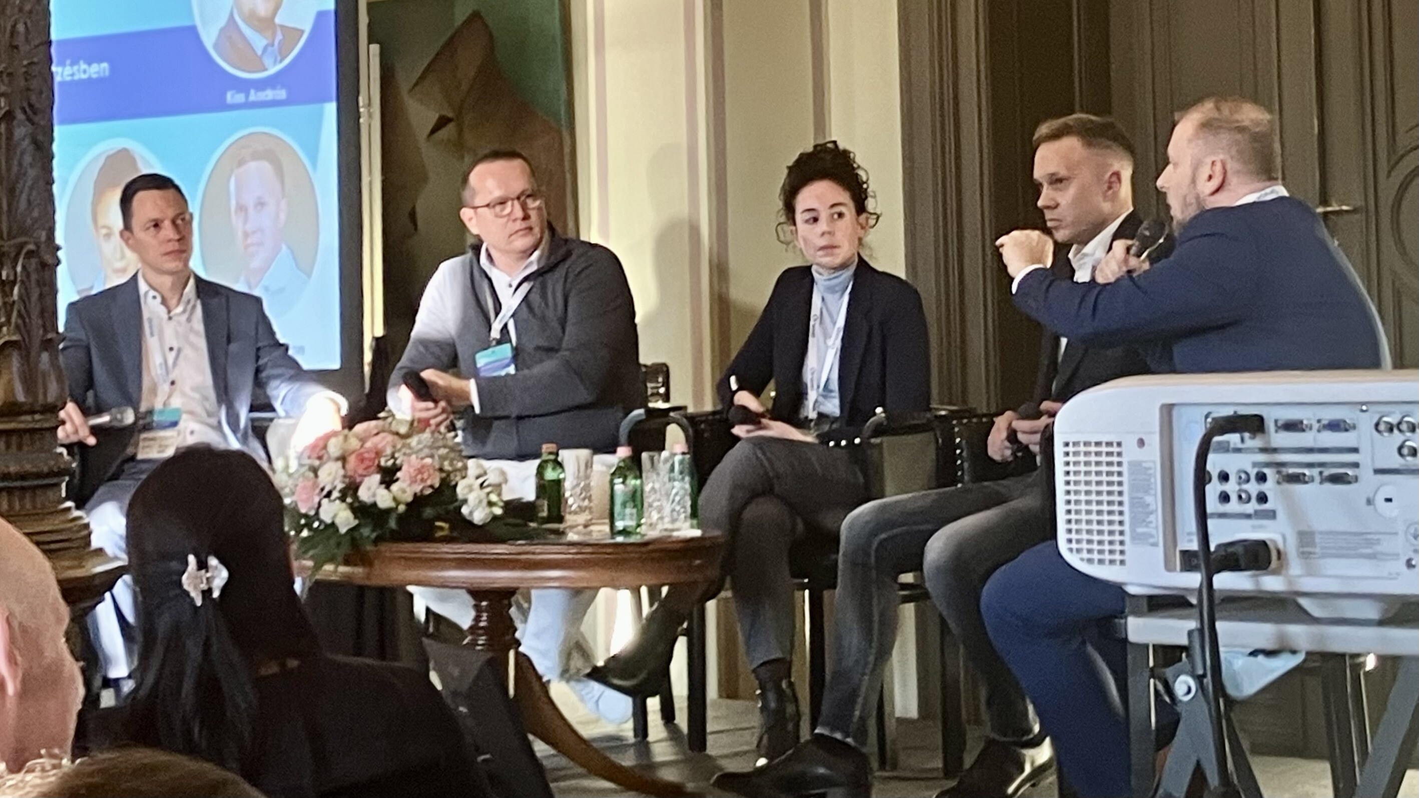 AI, longevity és egészségbiztosítás – ezek a jövő kulcsszavai a magánegészségügyi szakértők szerint