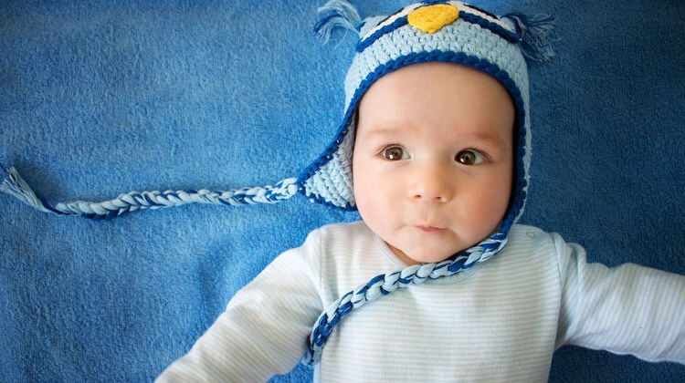 újszülött, kólika, hasfájós baba