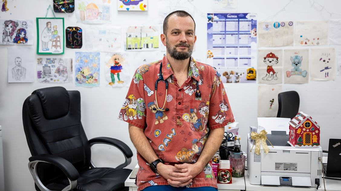 "Ez a hajó már mindenképp elsüllyed, de mentőcsónakot még állíthatunk mellé" – Dr. Osvai Máté háziorvos az alapellátás jövőjéről